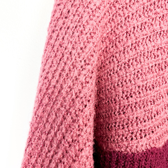Kenar Half Sleeve Pink Colorblocked Sweater - Picture 9 of 13